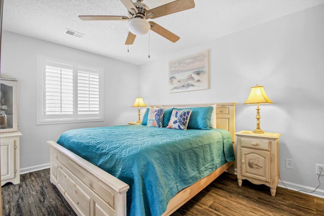 Starkissed Apartment